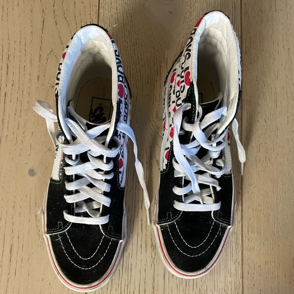 Vans Sk8 Hi Limited Edition I ❤️ Boys I ❤️Girls Sneakers - Picture 2 of 6